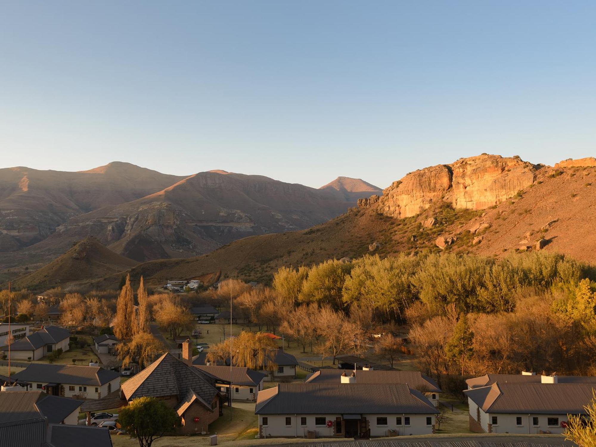 Kiara Lodge Clarens Bagian luar foto
