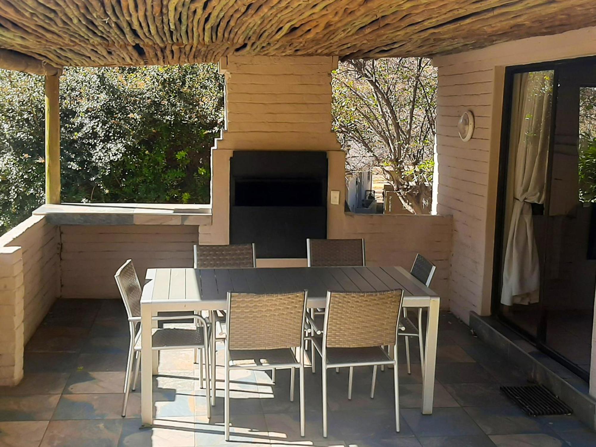 Kiara Lodge Clarens Ruang foto